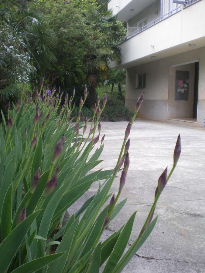 Apartment Nadia Lovran Exterior photo